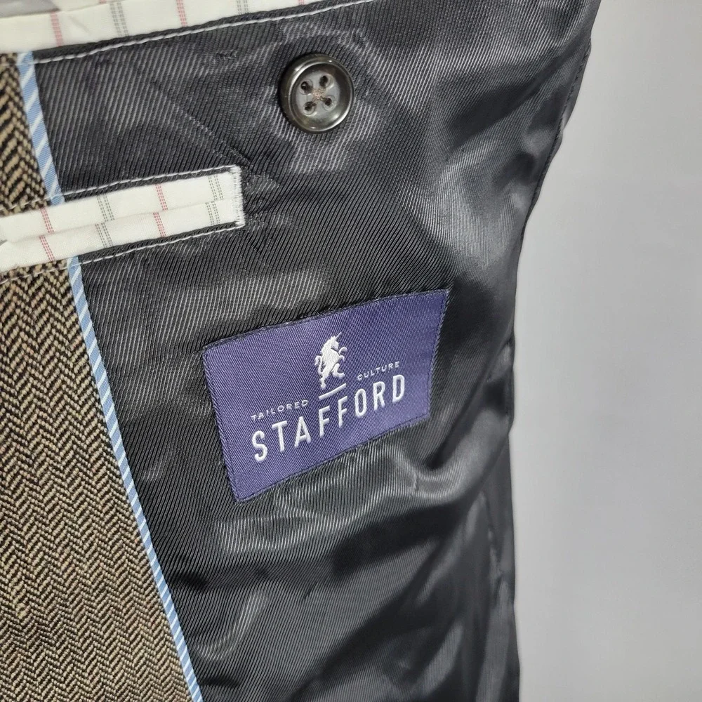 Stafford Men's Sport Coat Blazer Two Button Brown Herringbone Merino‎ Wool 42R